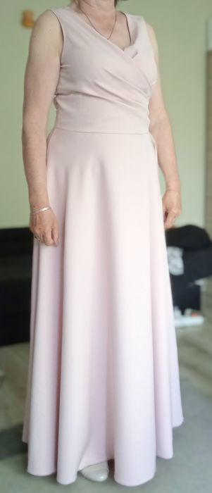 Suknia długa różowa