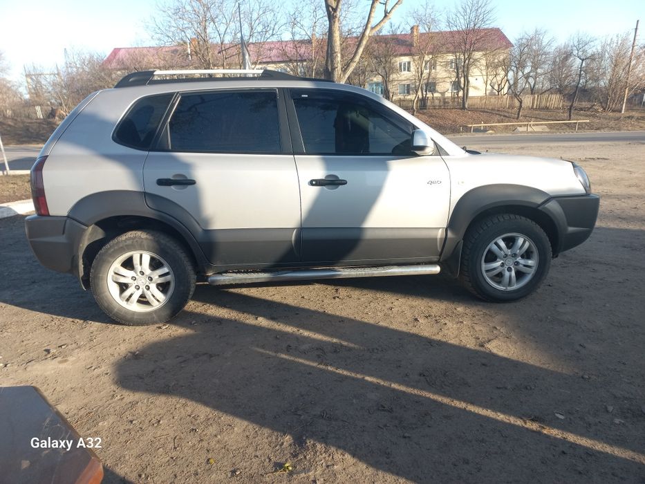 Продам TUCSON в гарному стані