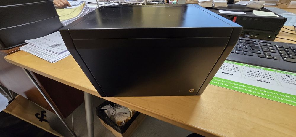 Caixa giratória para relógios BOXY