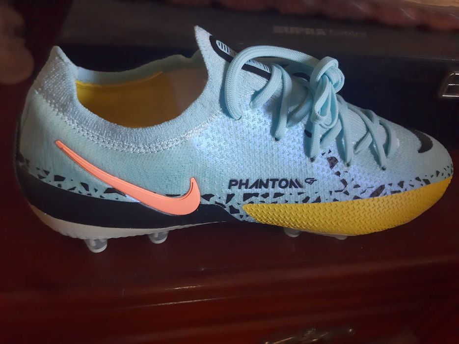 nike PHANTOM GT2 ELITE AG-PRO tamanho 42