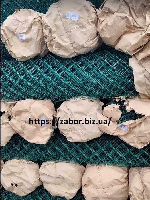 Заборы с установкой В Киеве и области . секционное ограждение.