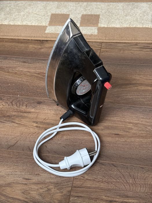 Продам робочу праску