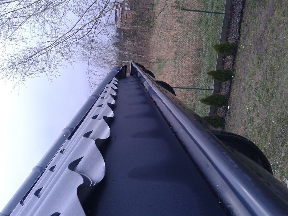 Dach blachodachówka blacha trapezowa