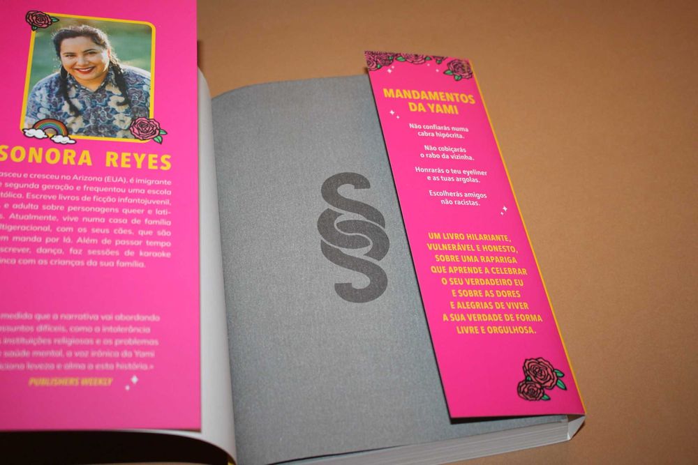 Guia para Lésbicas num Colégio Católico // Sonora Reyes