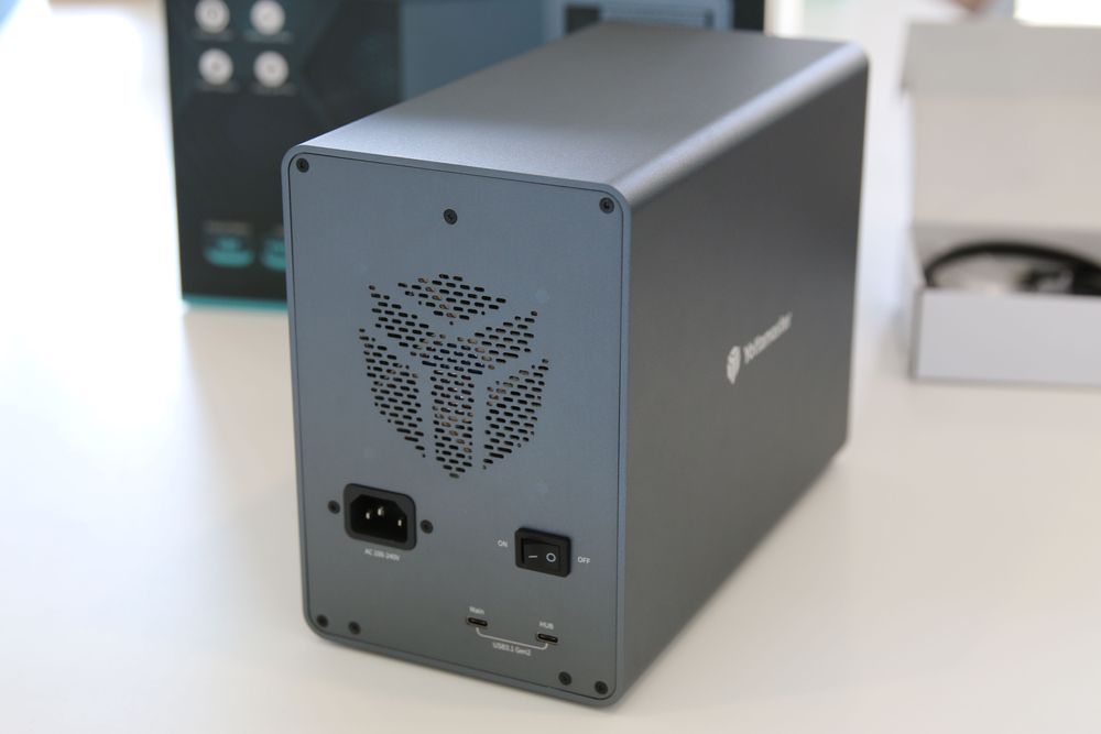 Yottamaster Y-Focus 5 Bay External Hard Drive Enclosure USB-C 10Gbps (SEM RAID)