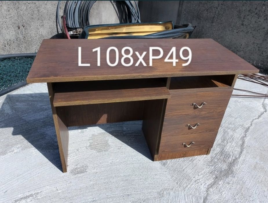 Secretárias de madeira - vários modelos e preços