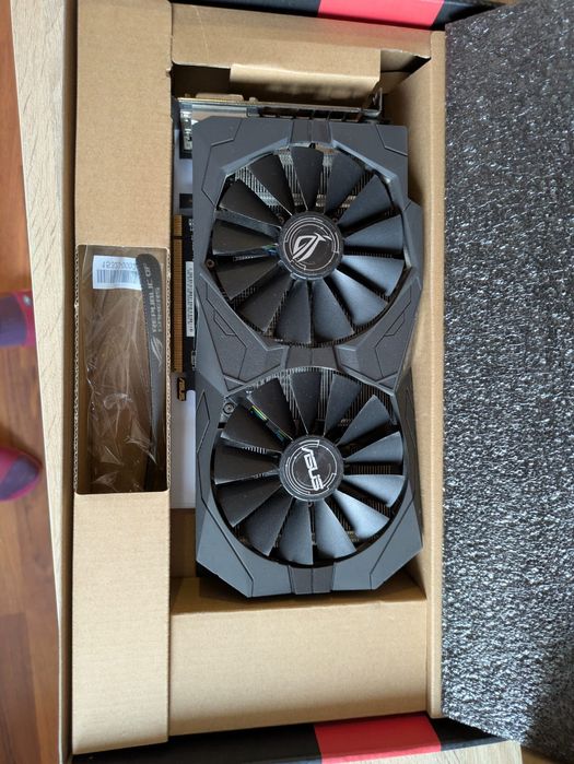 Відеокарта Asus rx470 4G