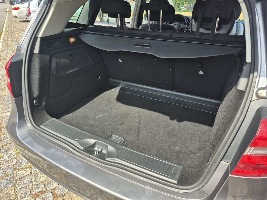 Mercedes B200 2012