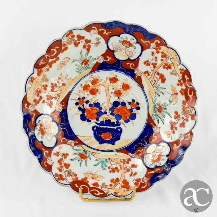 Prato porcelana Japão decoração Arita Imari, Período EDO (1603 a 1867)