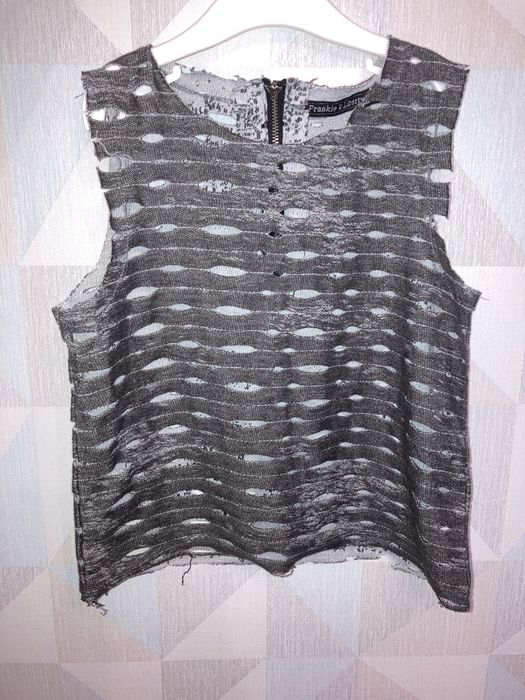 Top crop szary damski z dziurkami na lato/na plażę 36