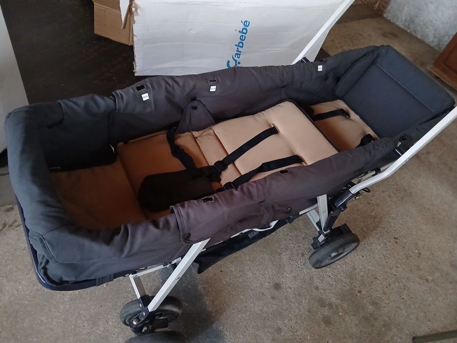 Carro bebé duplo