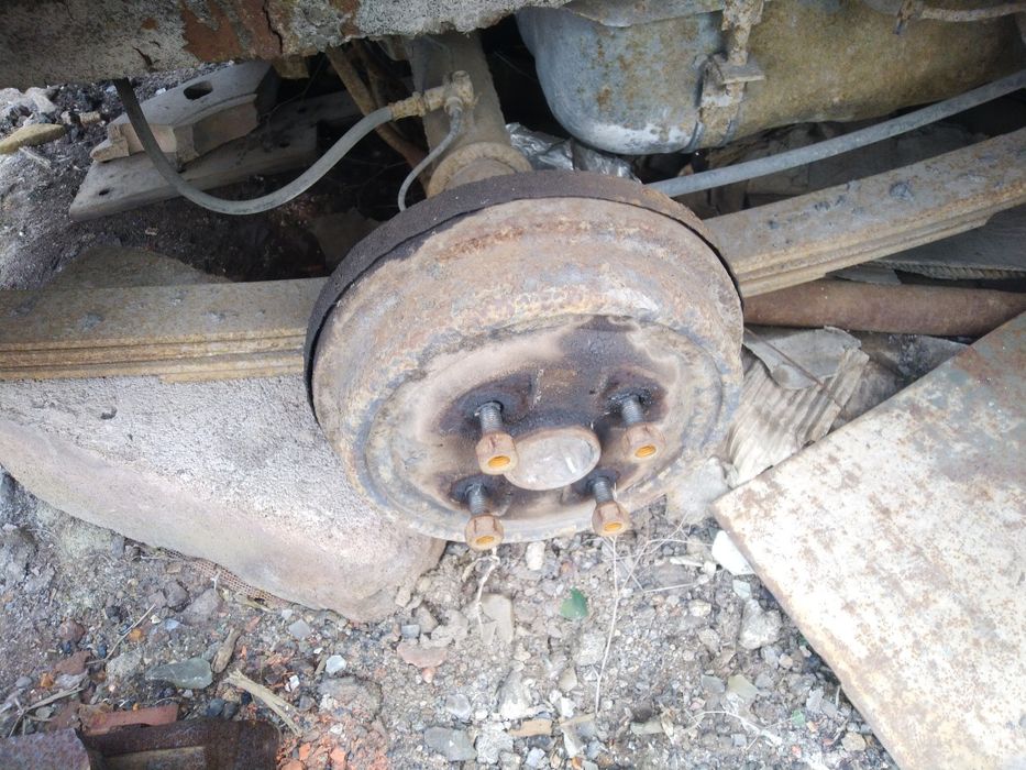 Задний мост, передняя балка КПП, кардан Тойота ЛитАйс