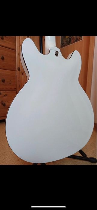 Hagstron Viking Delux(ES 335)