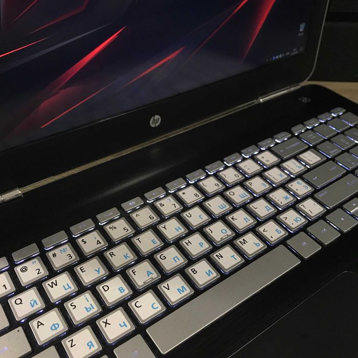 Ноутбук HP PAVILION I5-7300HQ/8GB/256GB SSD/GTX1050-2GB ГАРАНТІЯ