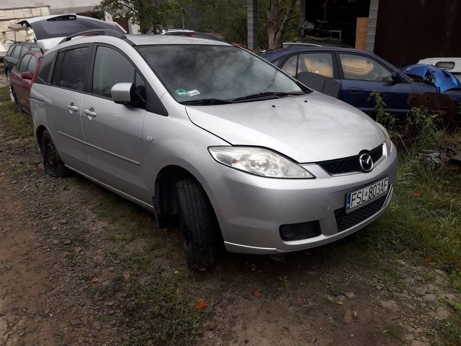 mazda 5 cr 05-10  maska zderzak kolor 22v zamek  pas atrapa lampa w kolor