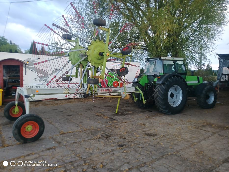 Zgrabiarka karuzelowa fella Claas