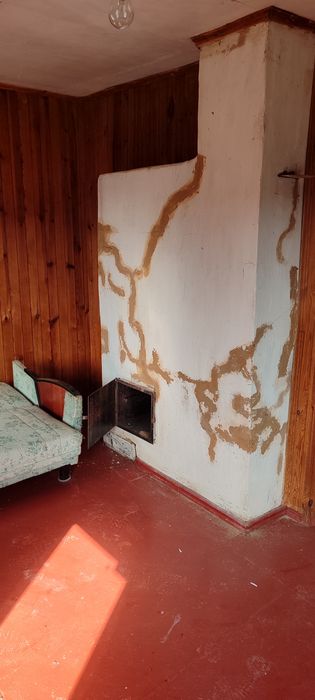 Продам дачний будинок під реконструкцію чи знос