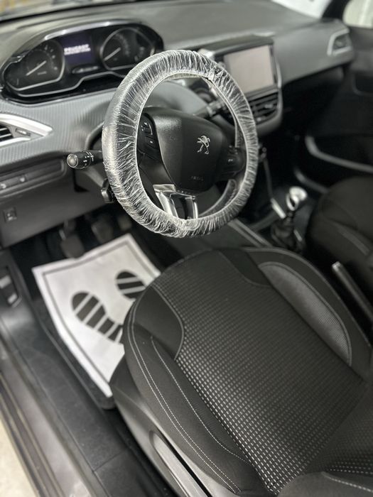 Limpeza e polimento de automovéis