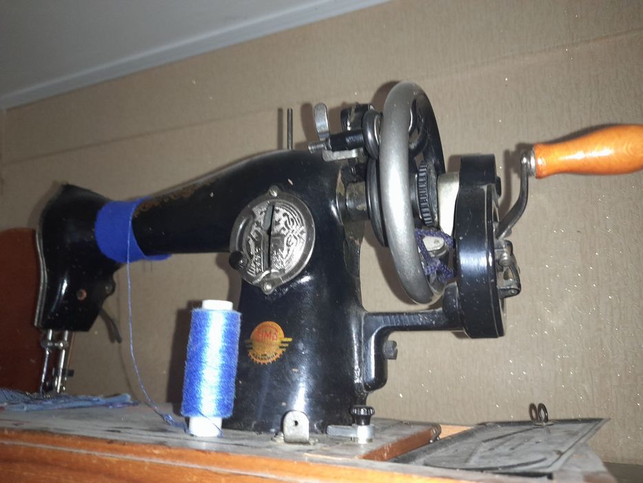 Та самая Подольская швейная машинка.