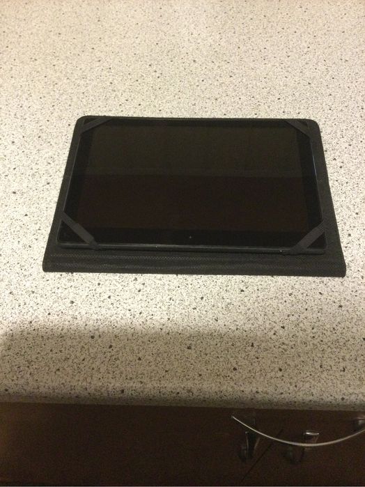 Продам планшет  Lenovo tad 10