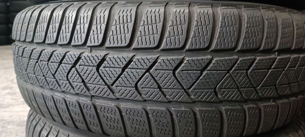 225/60 R18 104H Pirelli Sottozero 3 Зимові шини б/у СКЛАД резини