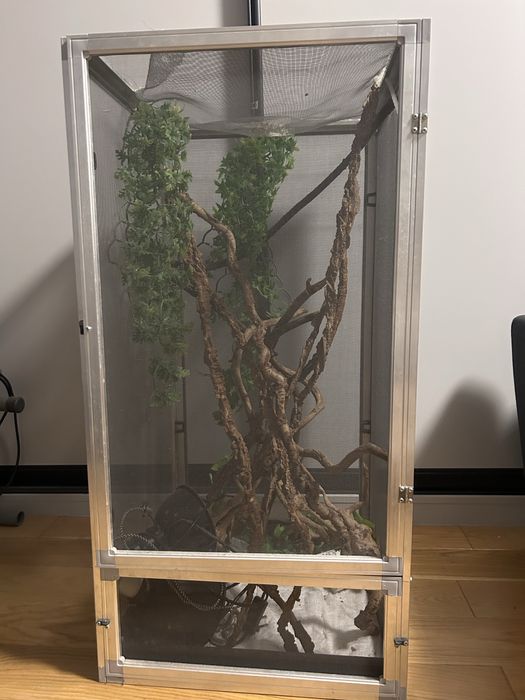 Terrarium z wyposażeniem100x50