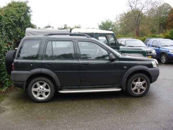 Land Rover Freelander 2002 Peças usadas estribos bancos jante 17
