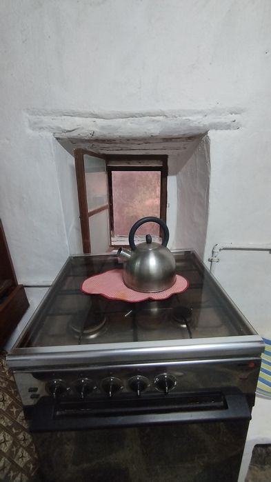 Fogão Antigo em bom estado