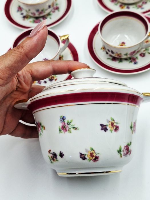 Serwis kawowy 7 osób Francja