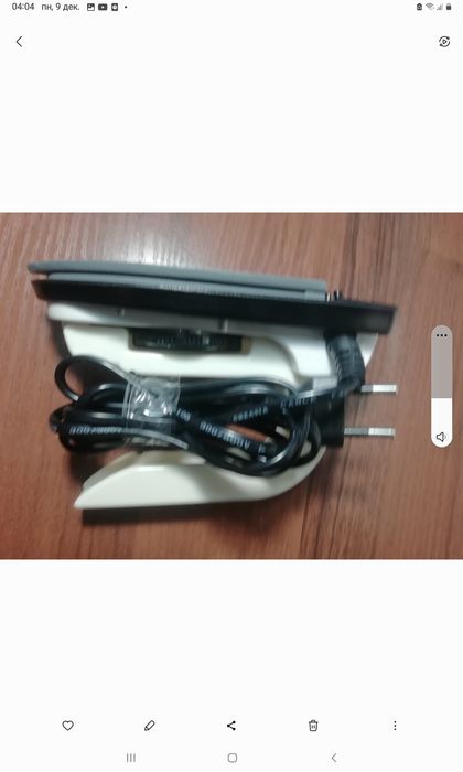 Прродается хорший утюг того времени ,новый