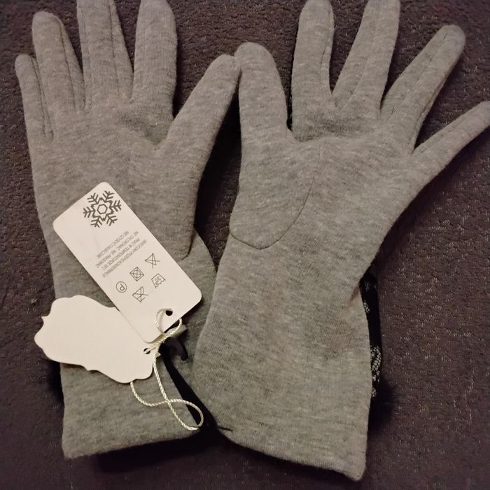 Rękawiczki z koronką