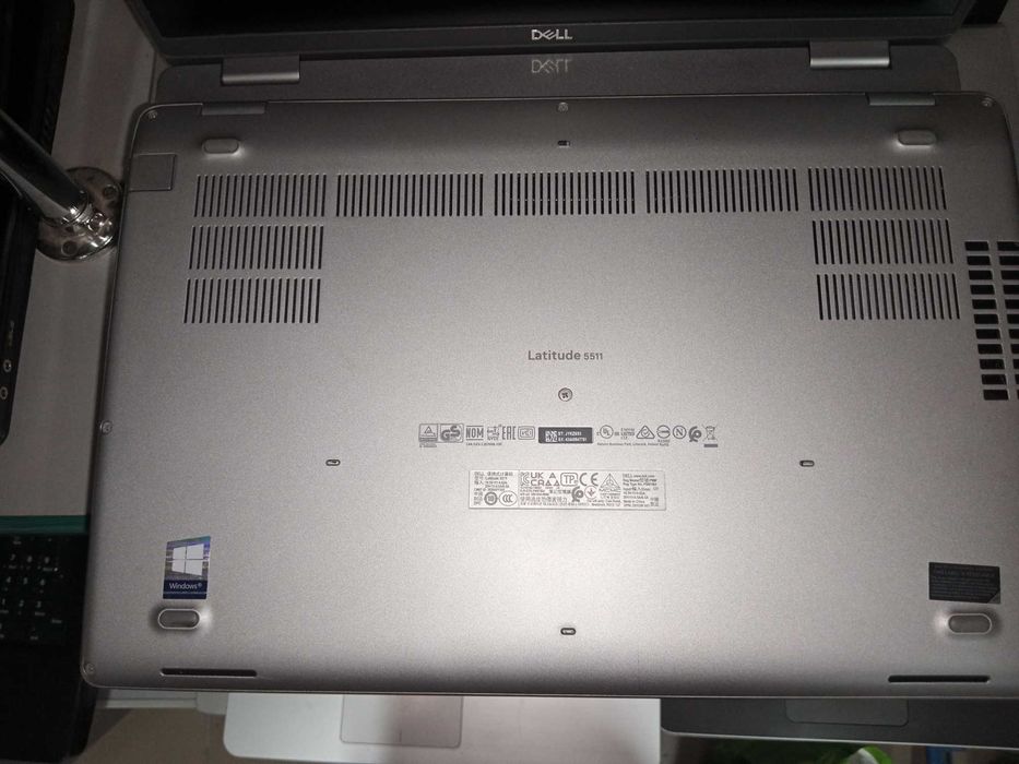 Dell Latitude 5511