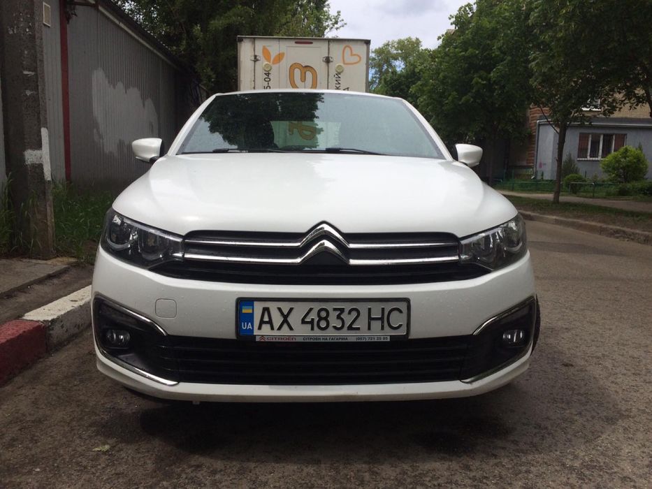 Продам автомобиль Citroën C-Elysee