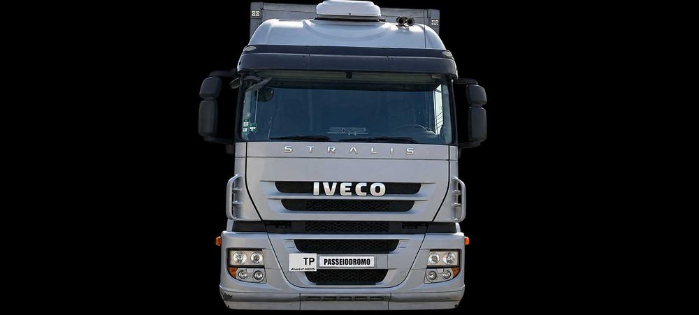 IVECO STRALIS 330 (Usado em bom estado)