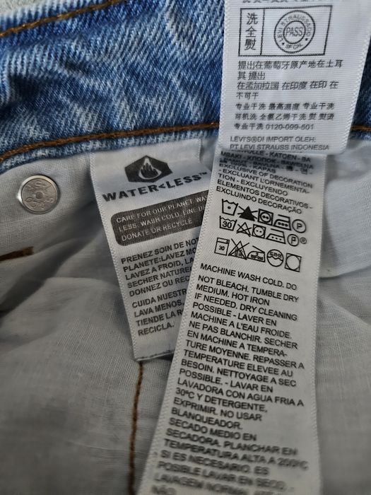 Niebieskie spodnie jeansowe męskie Levi's rozm 34