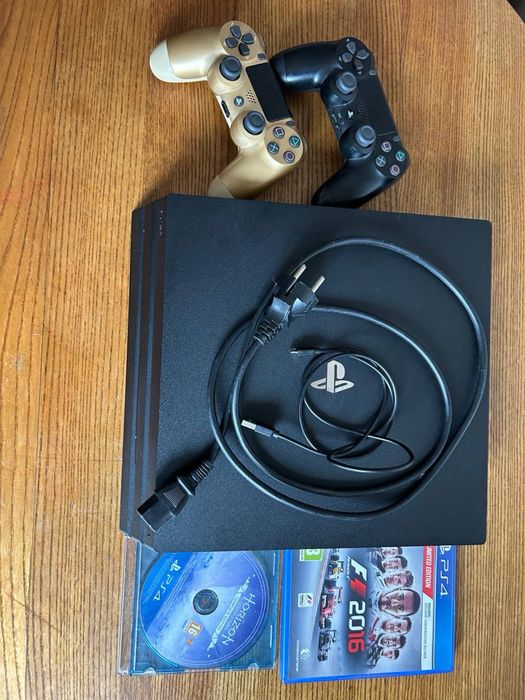 PS4 PRO 1TB ( 2 диски в подарунок )