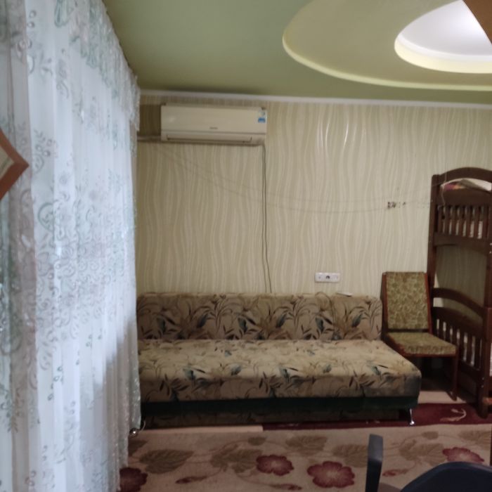 Оренда двокімнатної Двірцева.