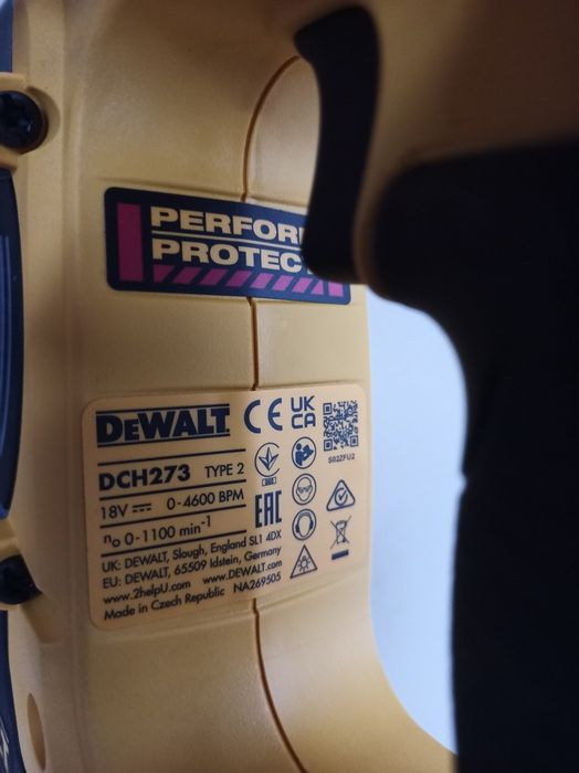 Перфоратор  DeWALT DCH273 (2025р)