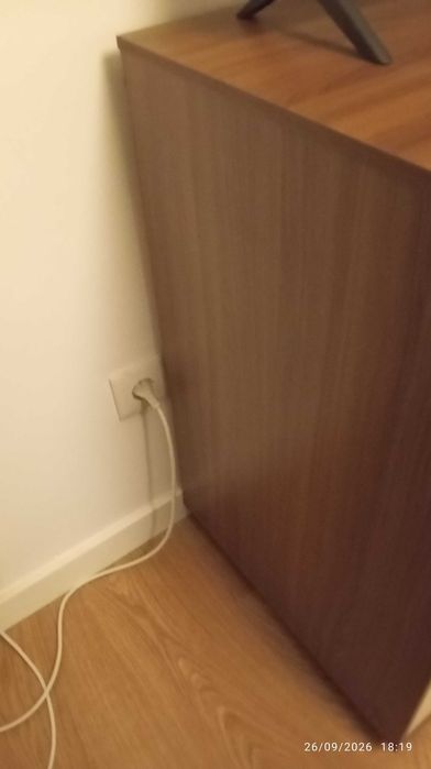 Cómoda Ikea usada em bom estado