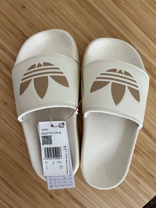 Chinelo Adidas p/ Mulher NOVO