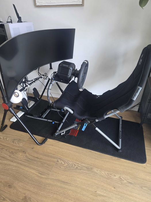 Conjunto Sim Racing Logitech e monitor Ultrawide