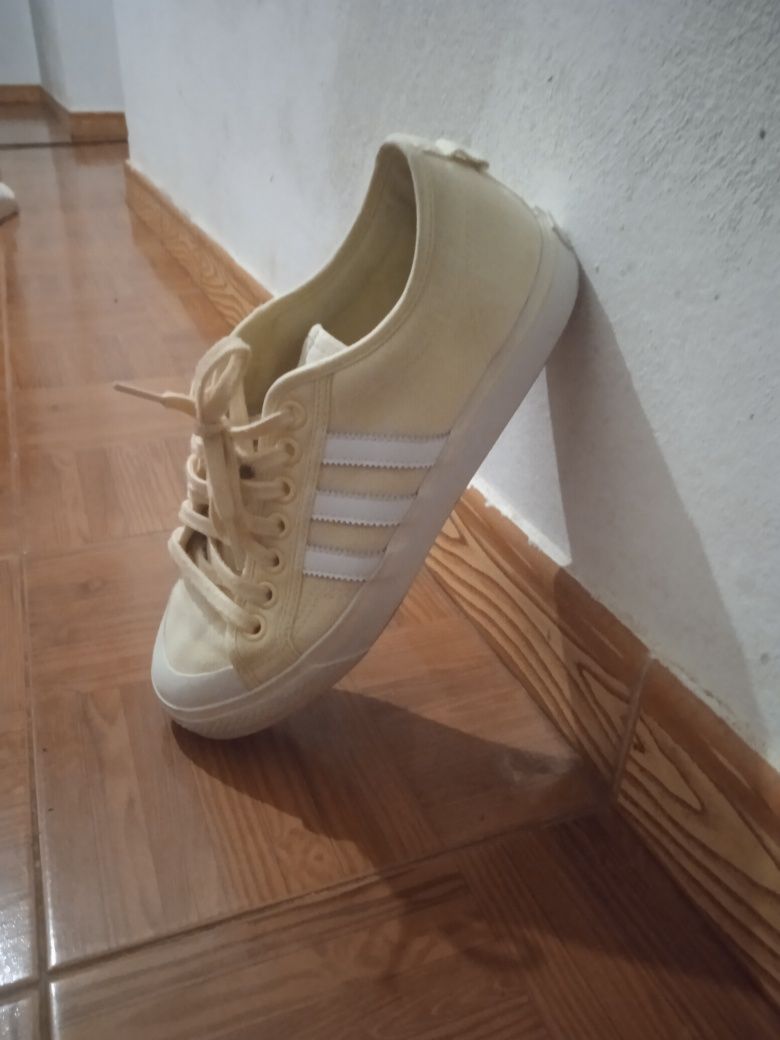 Sapatilhas adidas best sale amarelas