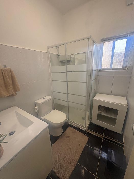 Quarto disponível para entrada imediata