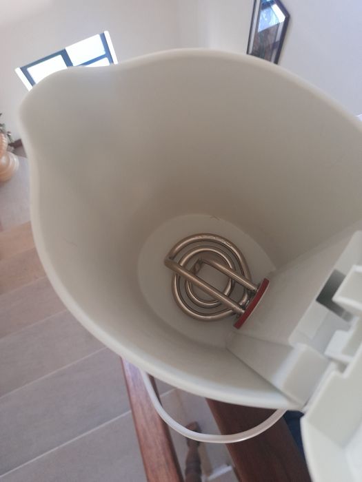 Maquina de fazer cafe