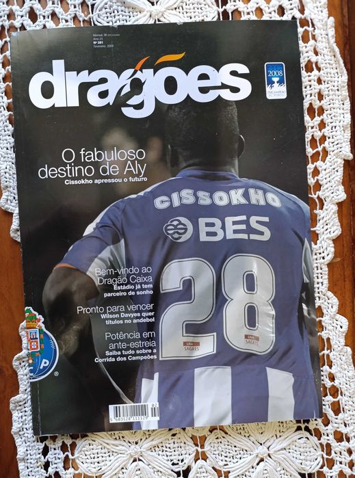 Revista Dragões 2008 Tricampeão - Especial Pinto Costa, capa semi dura