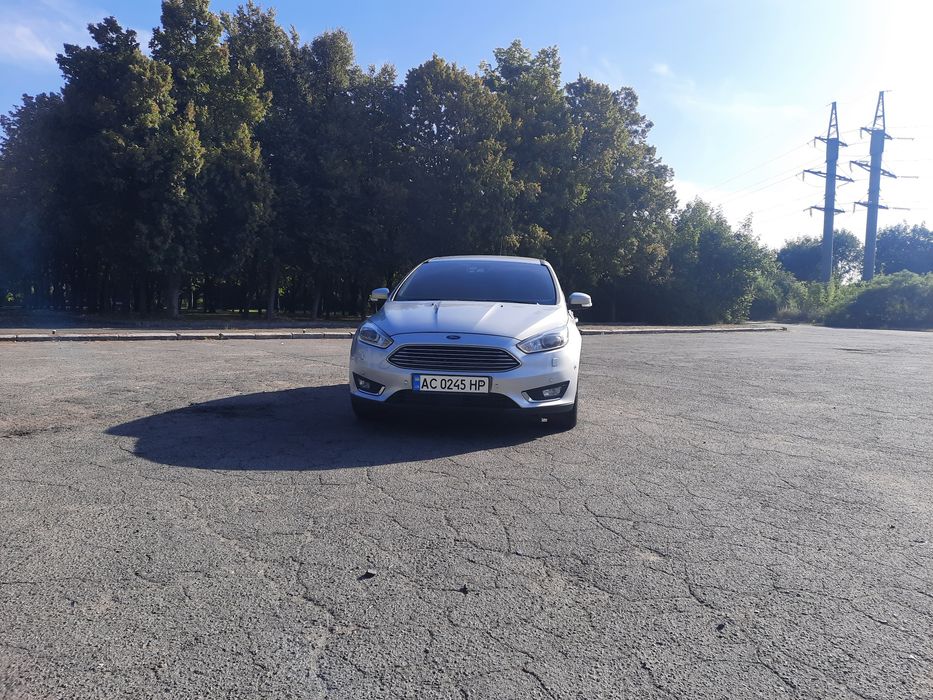 Форд фокус 2016рік універсал 2.0 дизель
