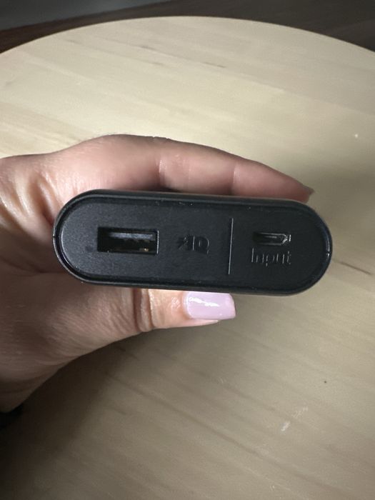 Vendo carregador portátil Anker PowerCore 10000