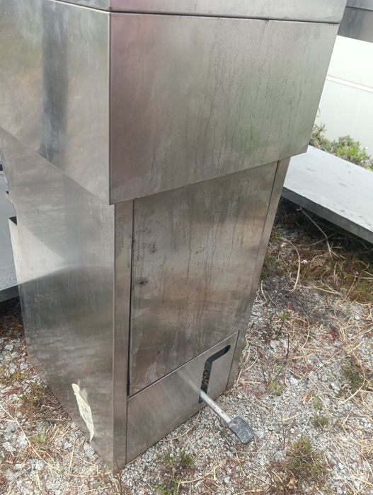 Pio de pedal em inox