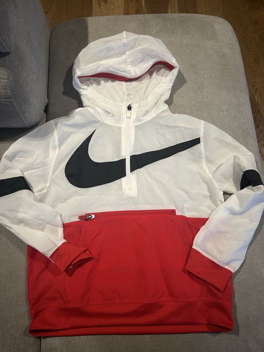 Kurtka sportowa Crossover Nike w rozmiarze 137-147 cm