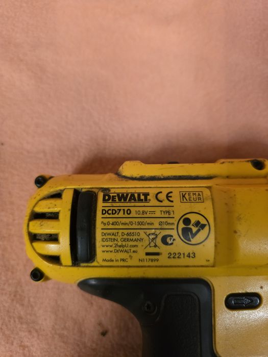 Wkrętarka DeWalt DCD710